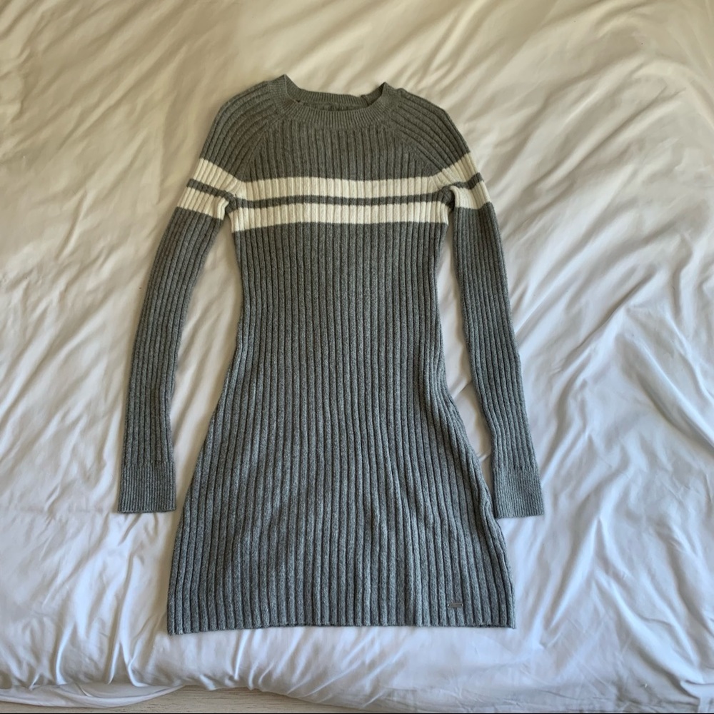 Hollister Grey Ribbed Sweater Dress With White Stripes Size Medium